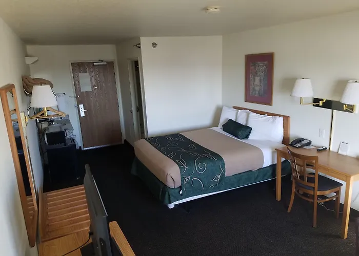 Travelodge By Wyndham Hotel