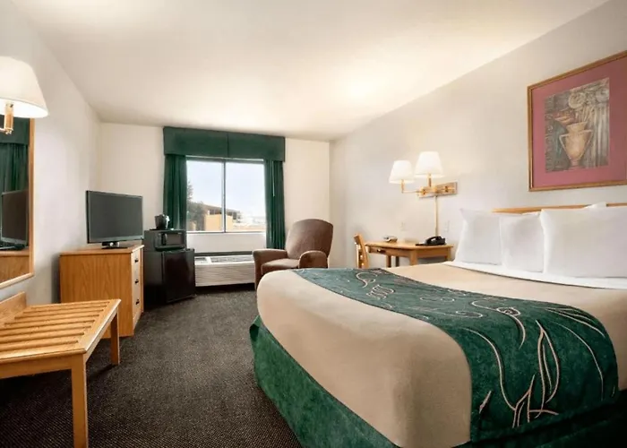 Travelodge By Wyndham 2*